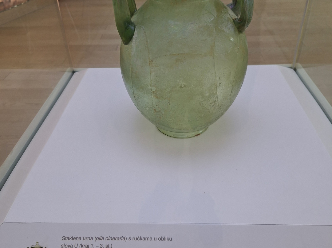 Museum of Ancient Glass-扎达尔必去景点