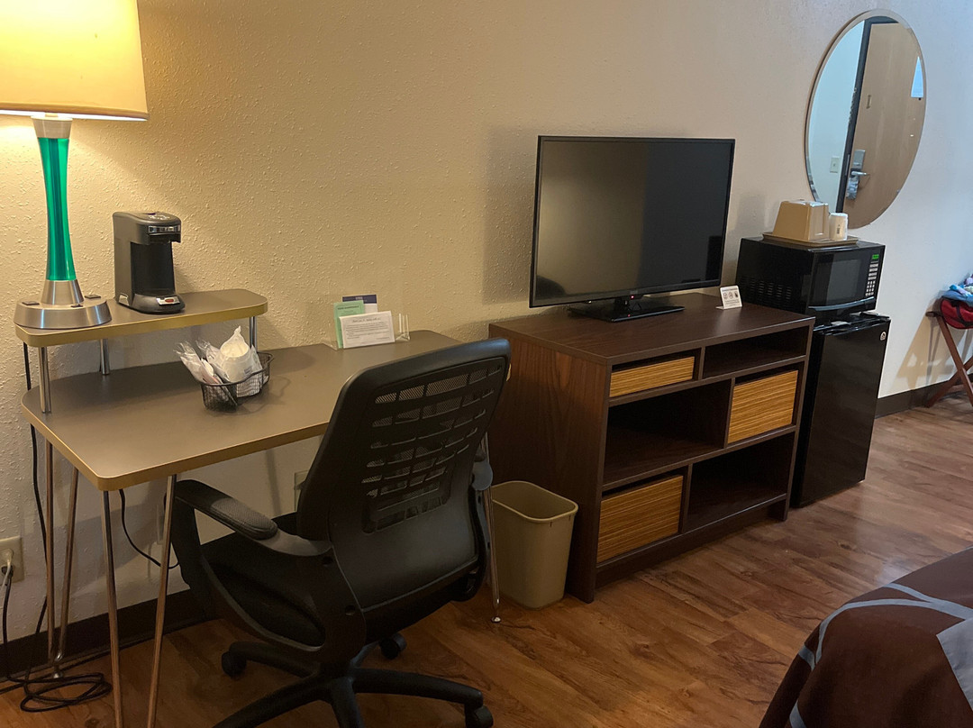 Super 8 by Wyndham Oneonta/Cooperstown主图