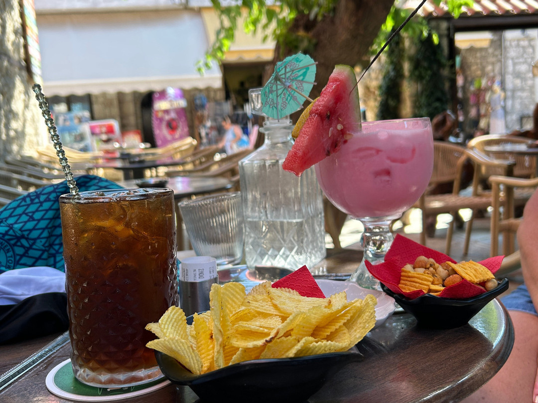 Imeros Cocktail Bar-阿菲托斯必去景点