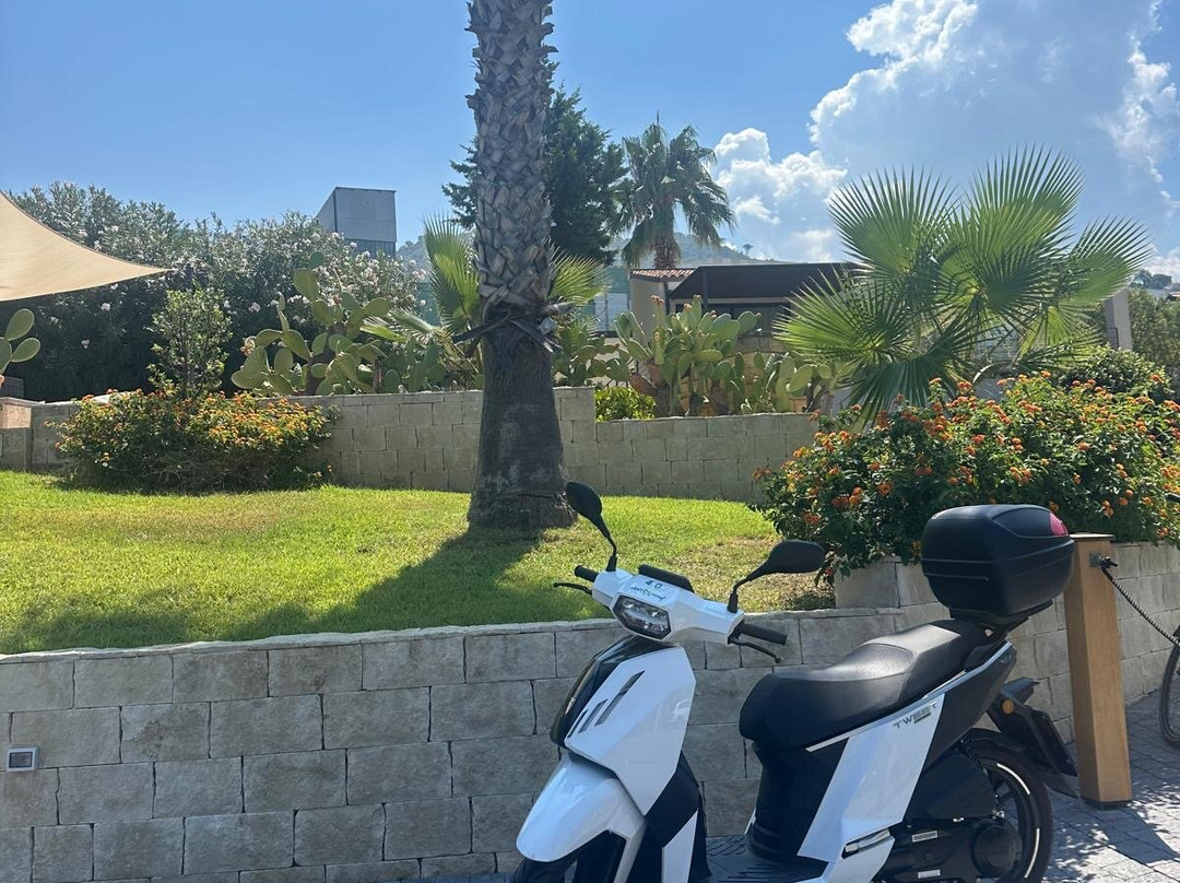 RentMeNow!-切法卢必去景点