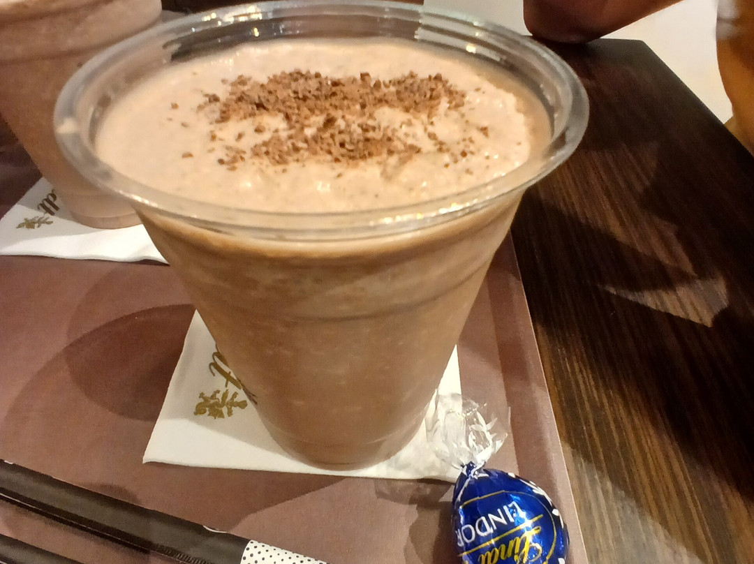 Boutique LINDT-Oloron-Sainte-Marie必去景点