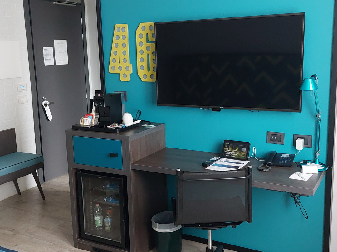 贝斯特韦斯特克丽斯塔罗酒店主图