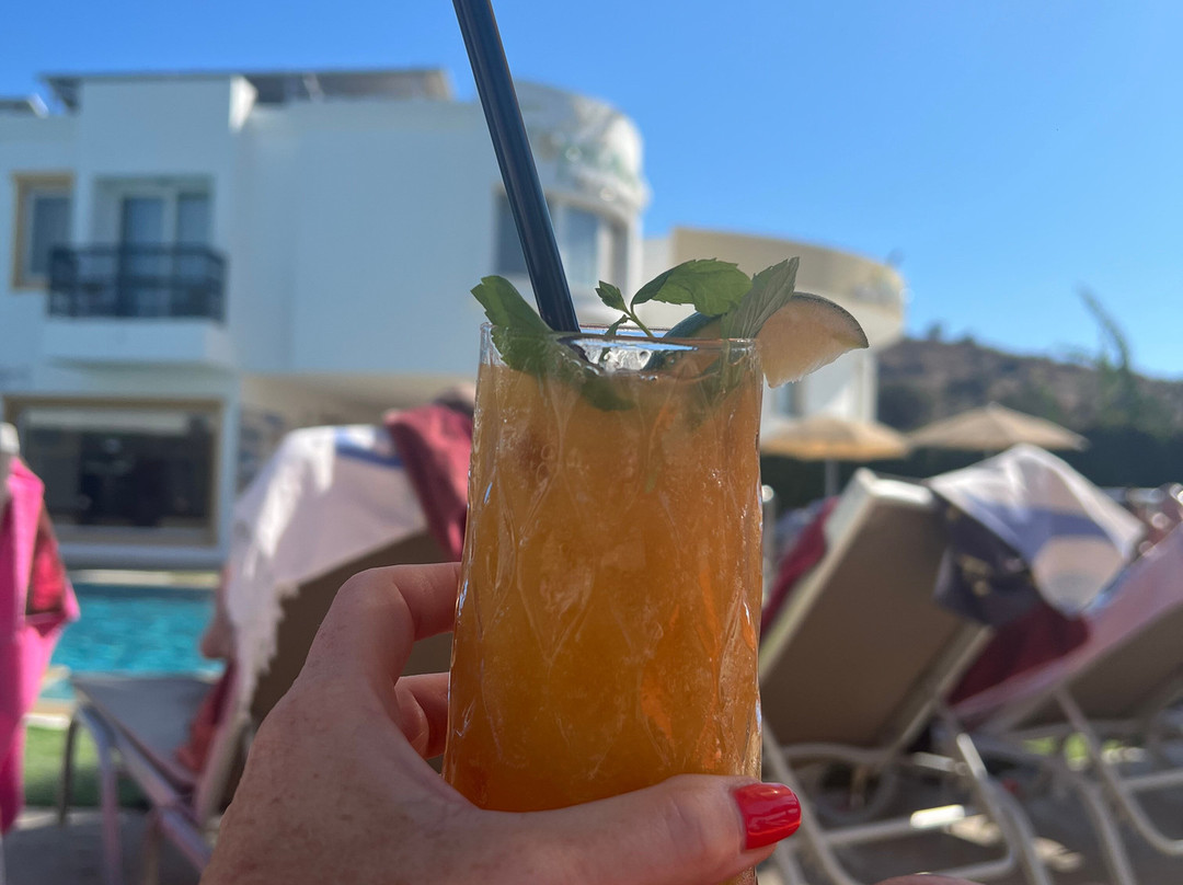 热带海滩酒店主图