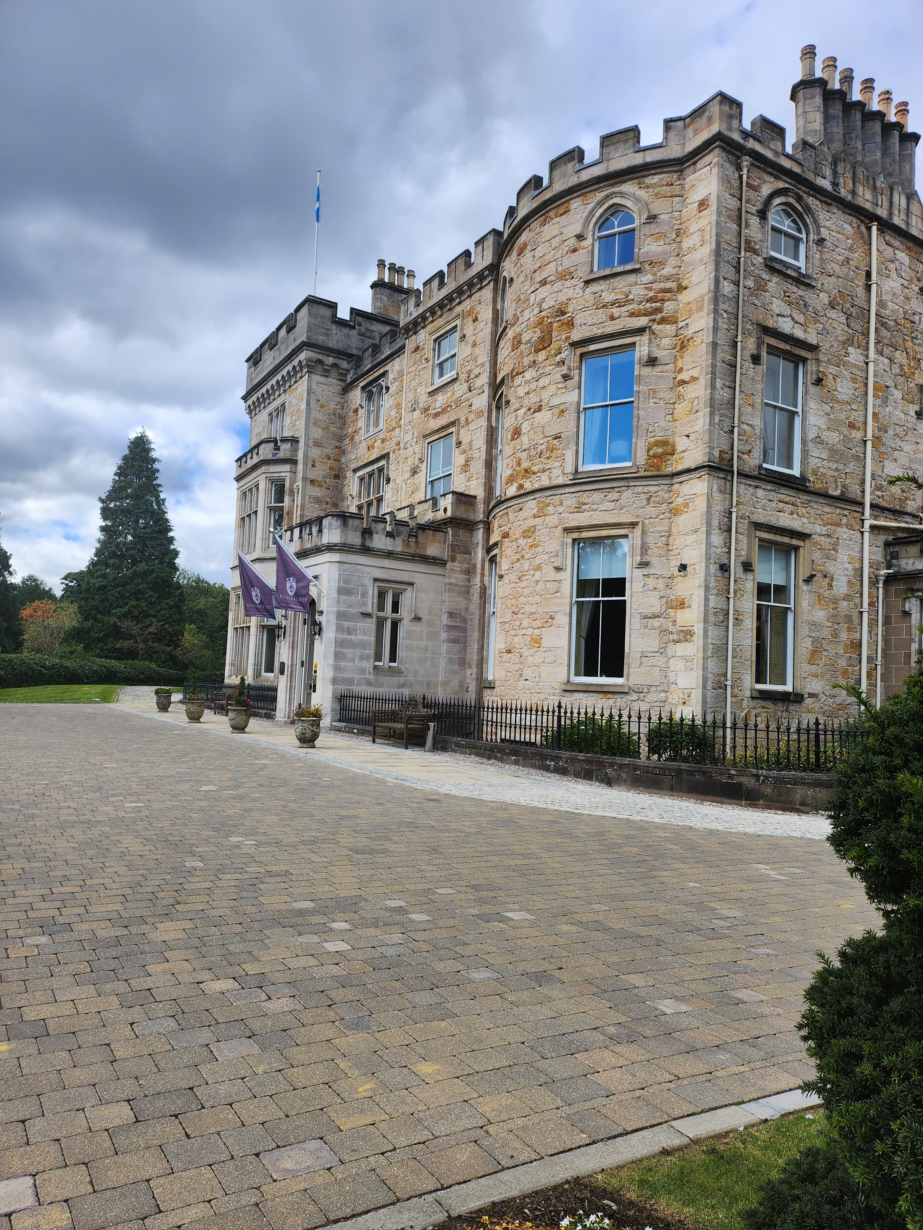 Crossbasket Castle-官方