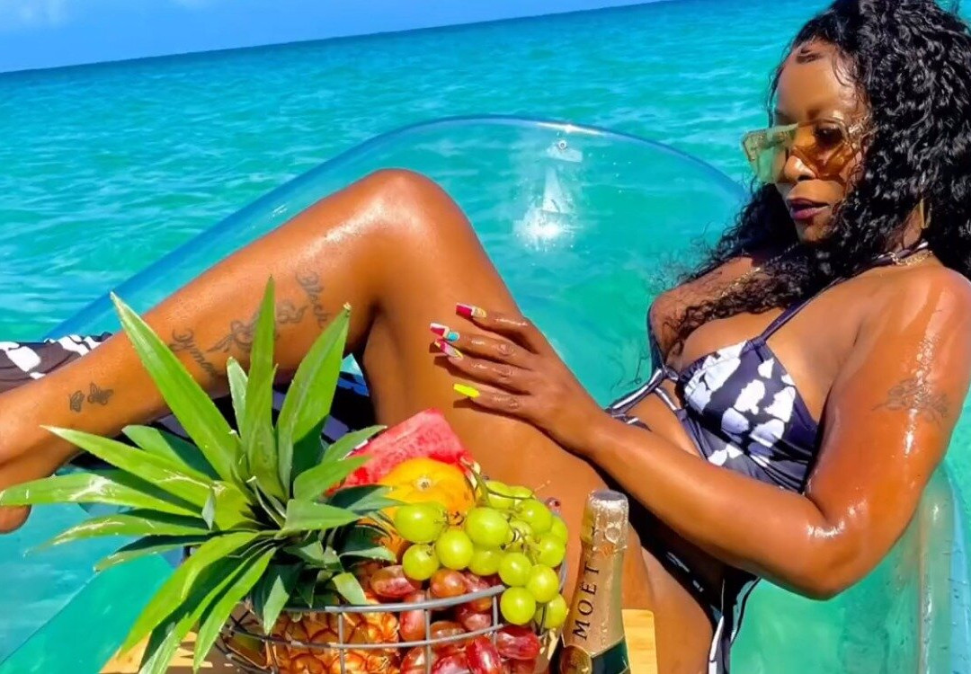 FANAS AIR LUXURY TOURS-Lucea必去景点