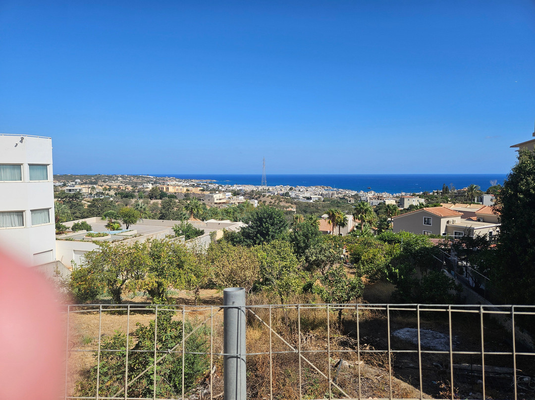 Cretan Tuk Tuk Tours-Piskopiano必去景点