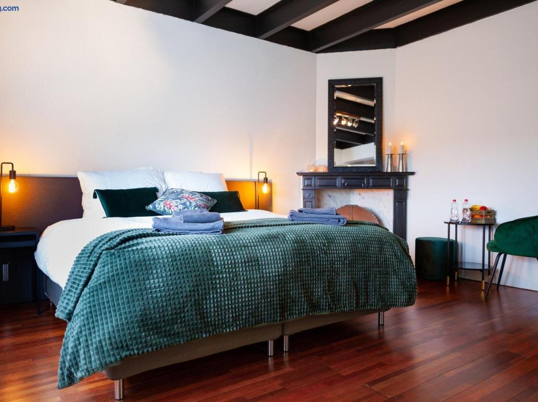 Pait's Laand Bed & Breakfast