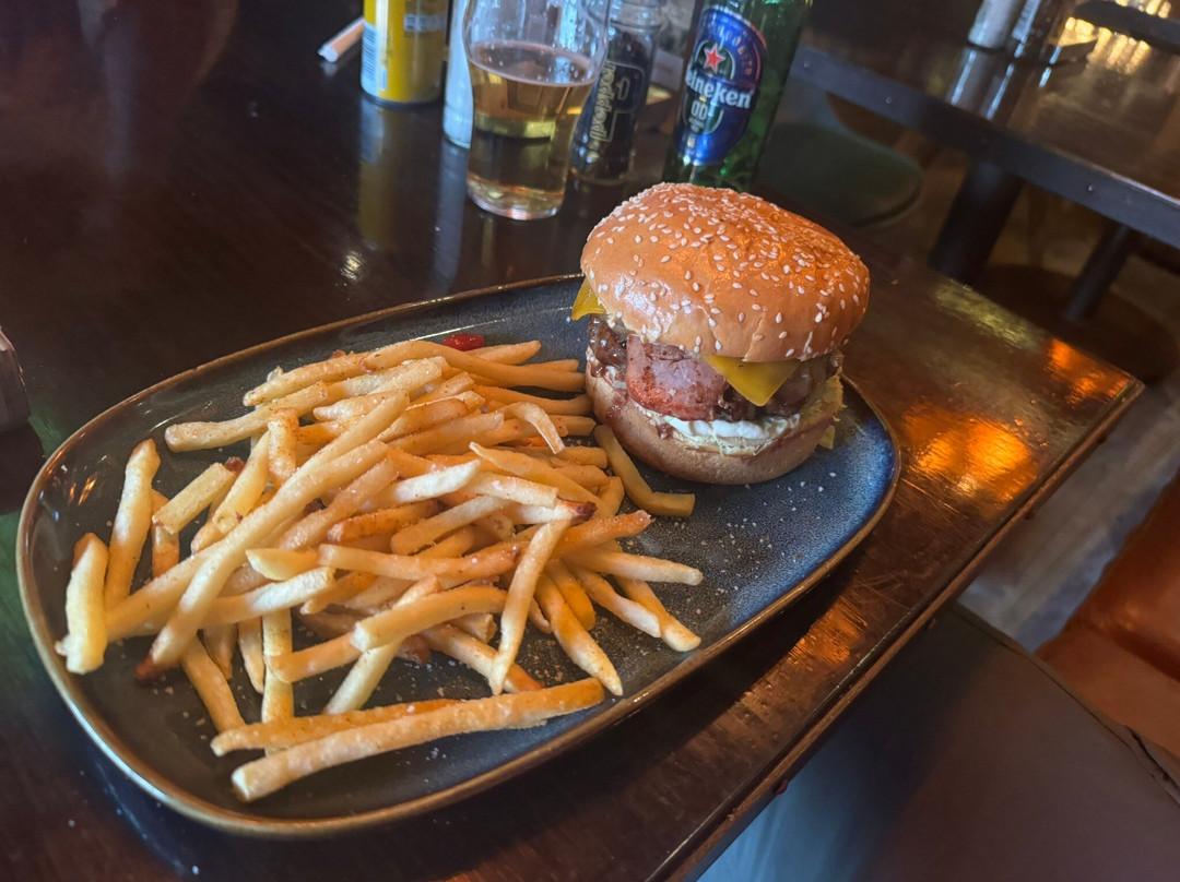 Jerry's Burger Bar Heritage Square