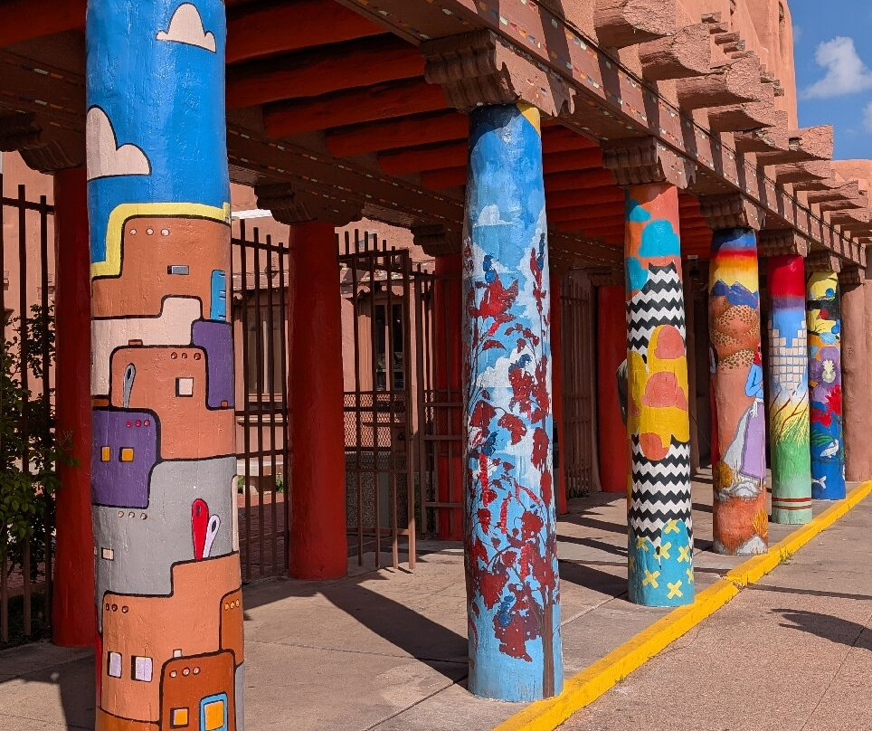 阿西西圣法兰西斯大教堂-圣菲必去景点