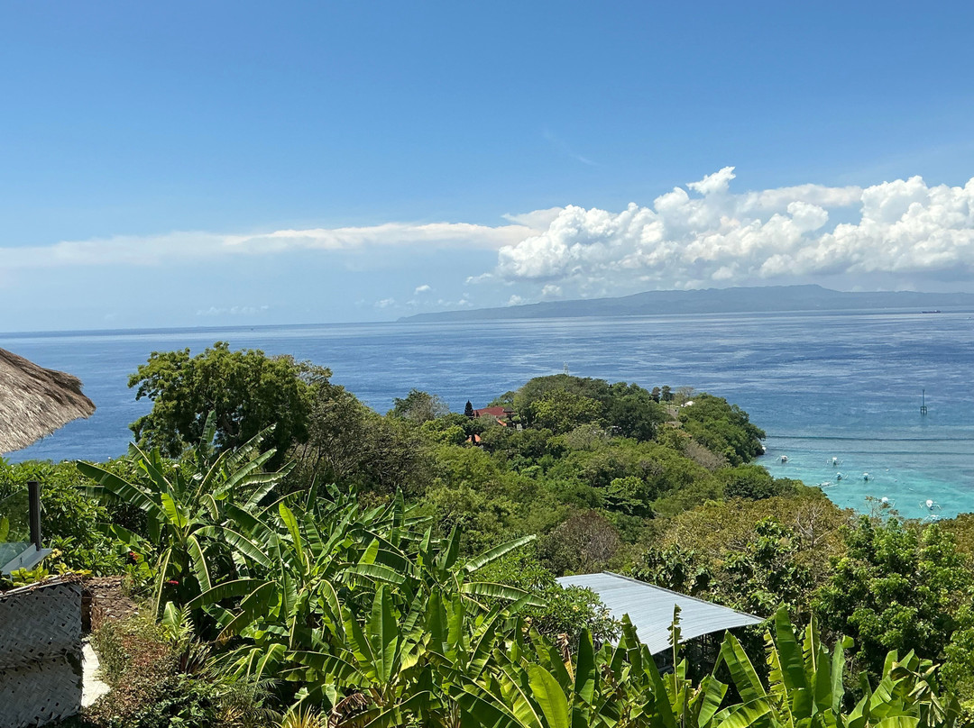 布卢泻湖乡村酒店主图