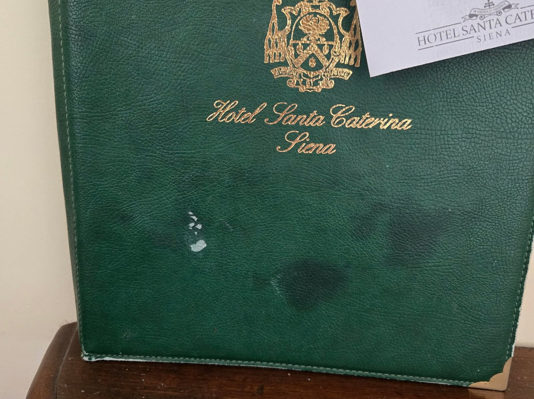 圣卡塔林纳酒店主图