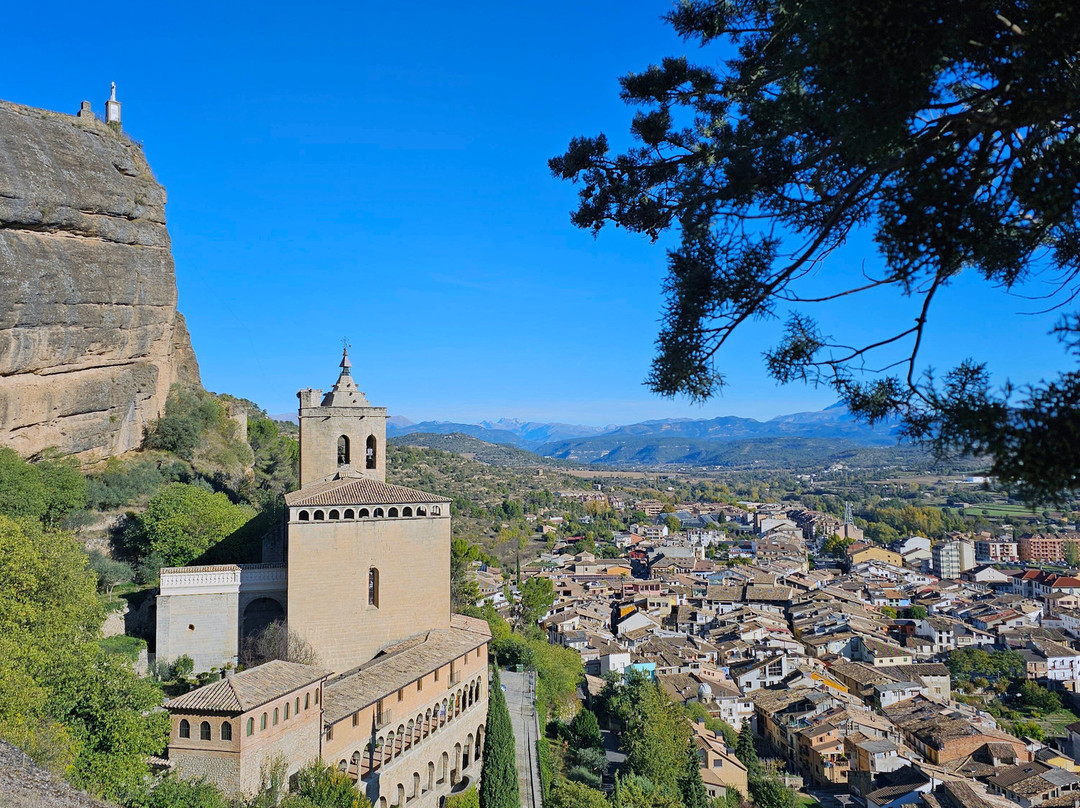 阿尔尼斯酒窖酒店主图