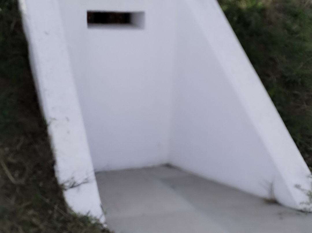 Monument for the Ipsoma 731-Trikala必去景点