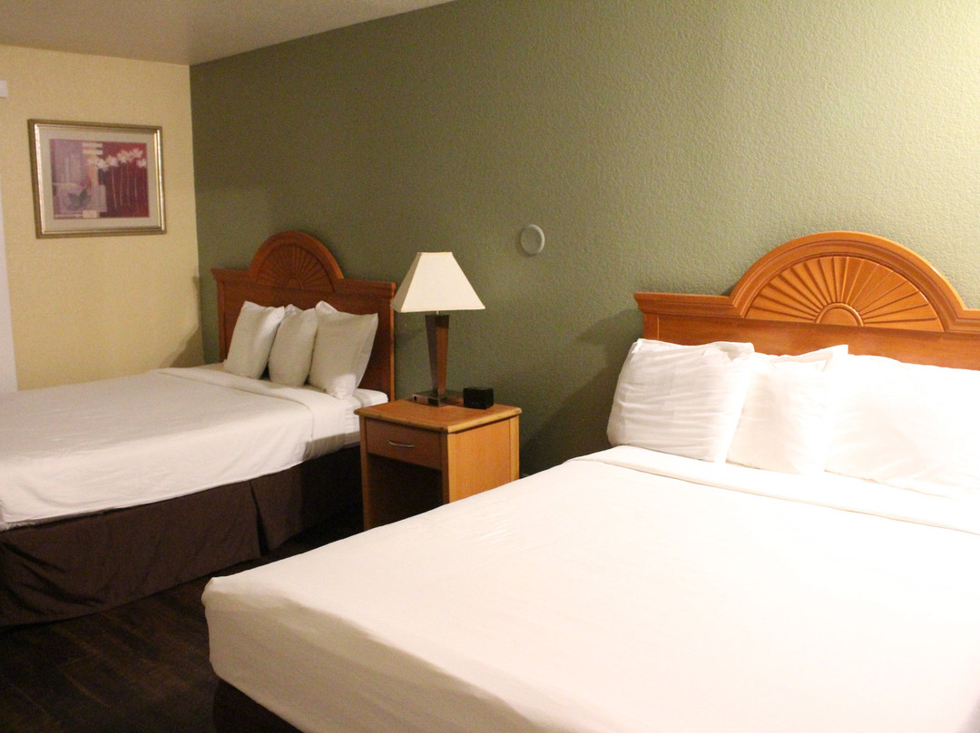 约塞米蒂奥克赫斯特小木屋主图