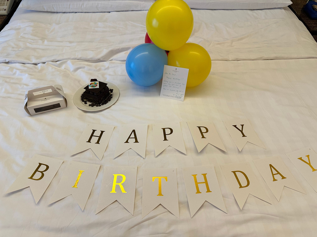 马尼拉艾莎香格里拉大酒店主图