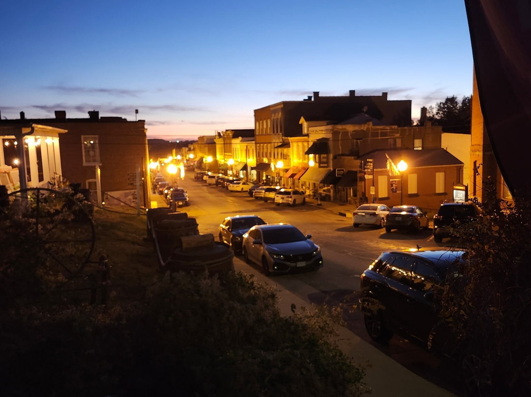 Hatchery House主图