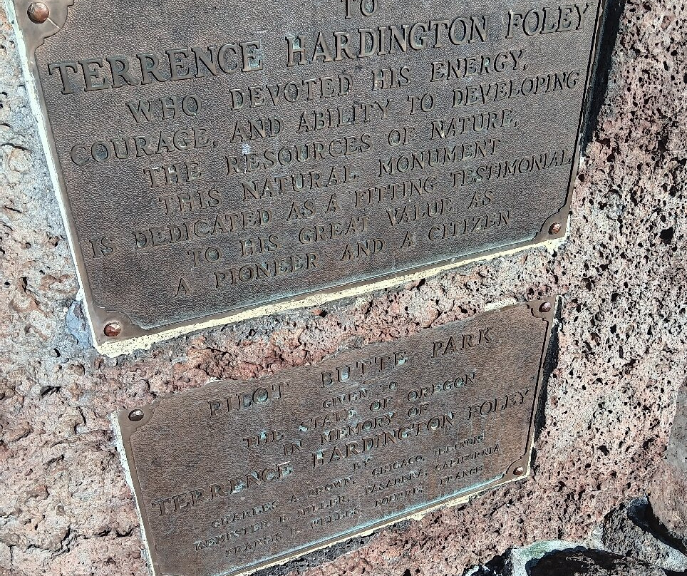 Pilot Butte State Scenic Viewpoint-本德必去景点