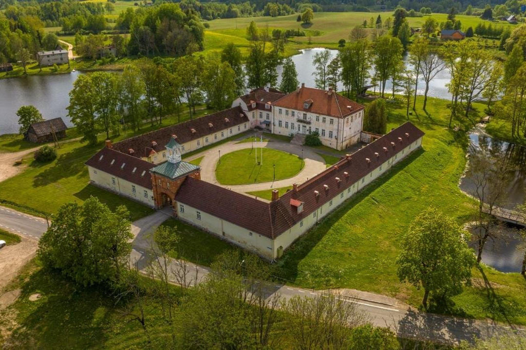 Rogosi Mõis