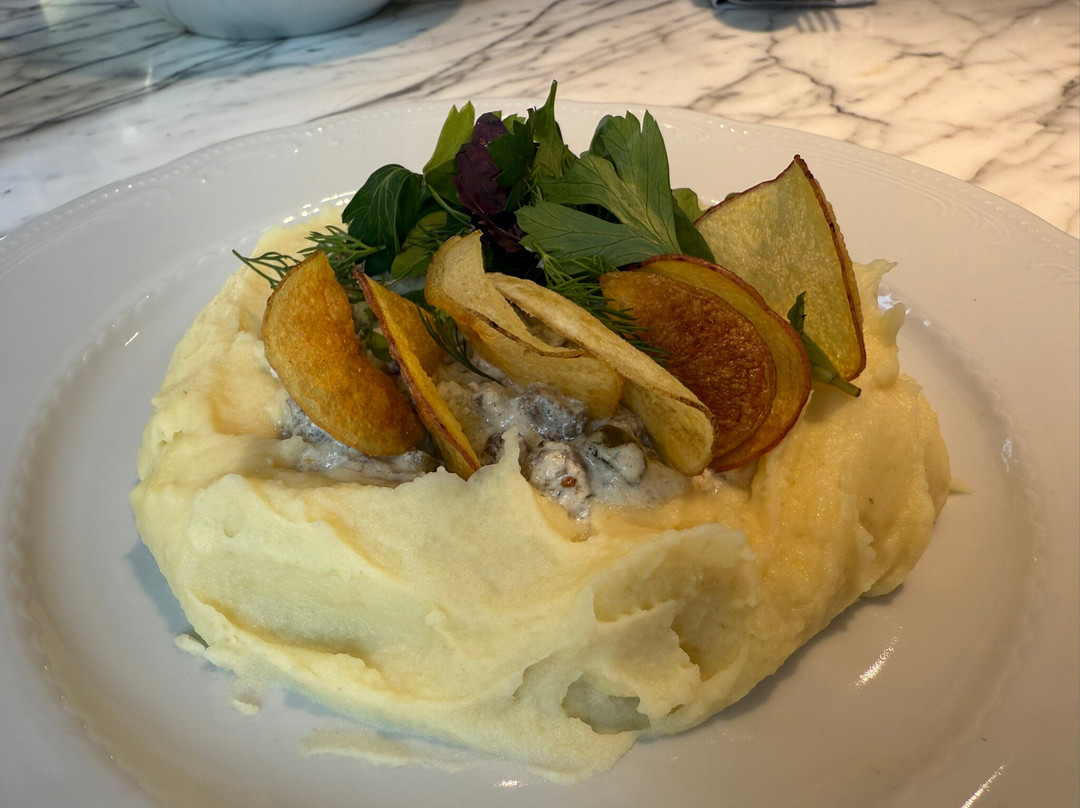 Boulevard Restaurant Bakery