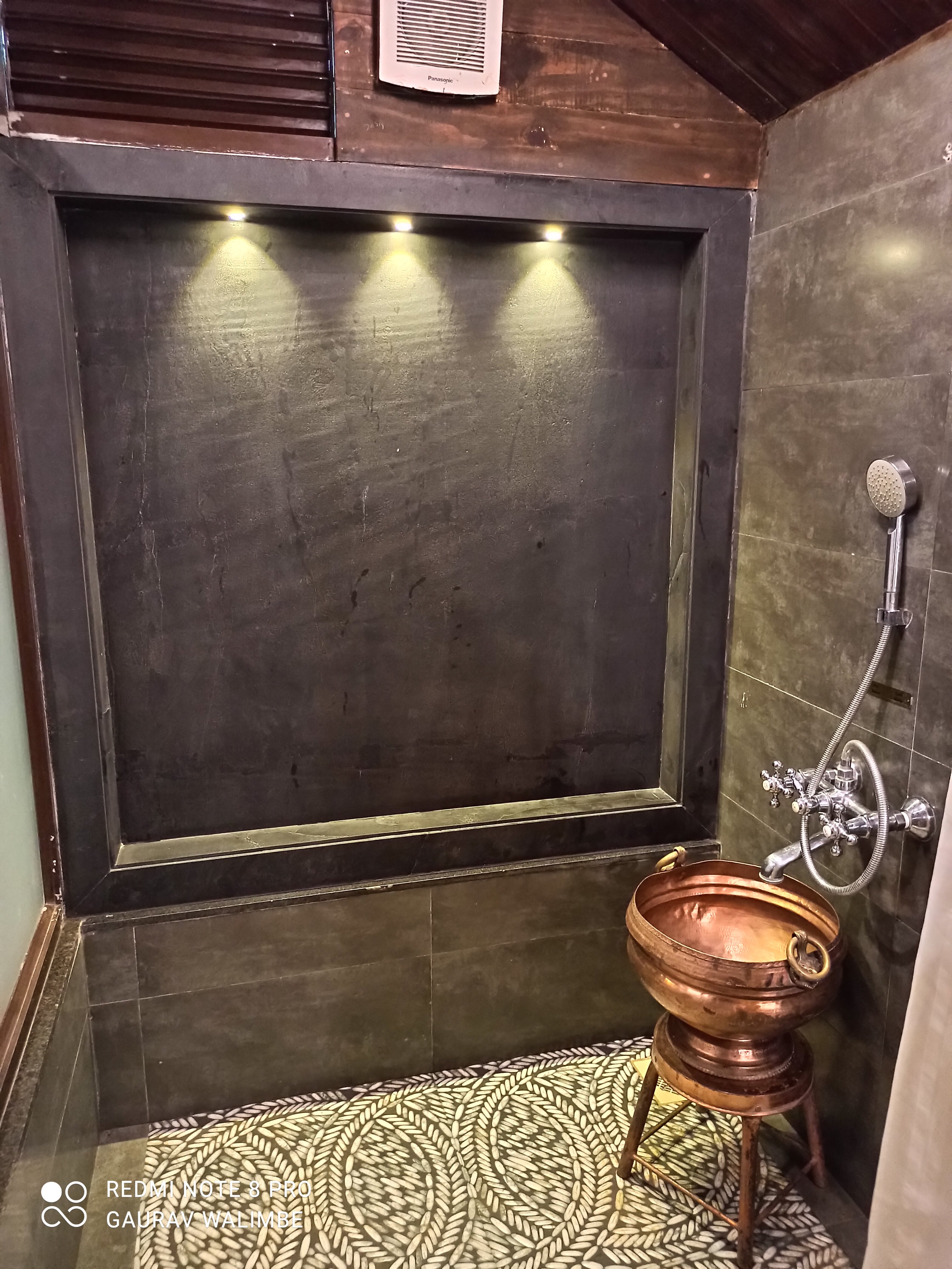 Jalsrushti Island Resort-浴室