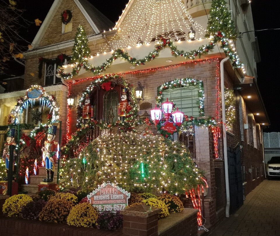 Dyker Heights-布鲁克林必去景点