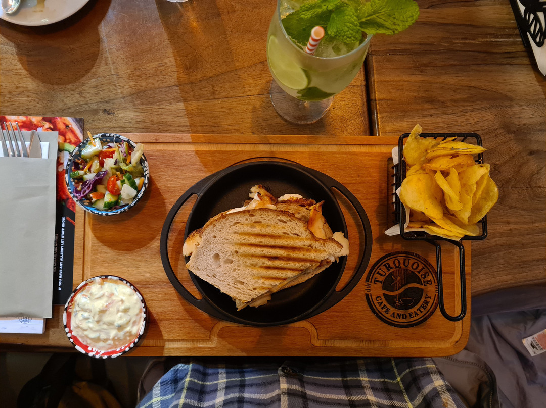 Turquoise Cafe And Eatery