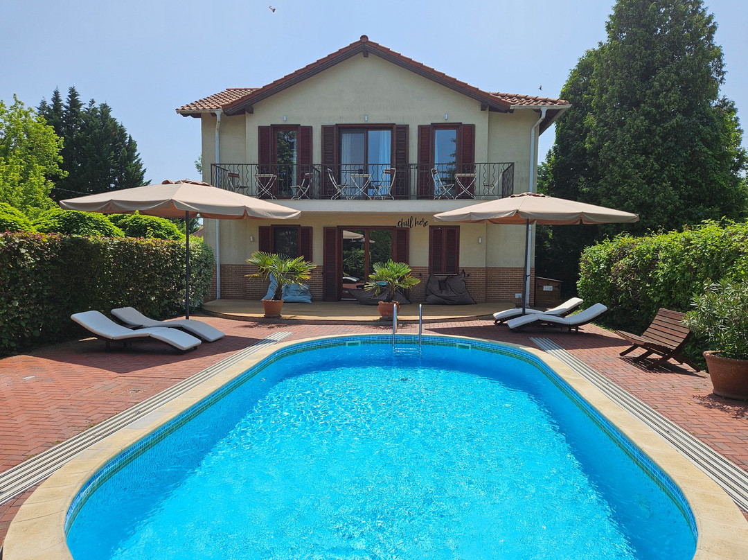 胡拉姆食宿酒店主图