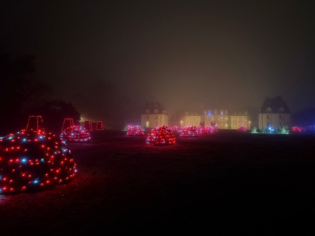 Chateau de Breteuil-Choisel必去景点
