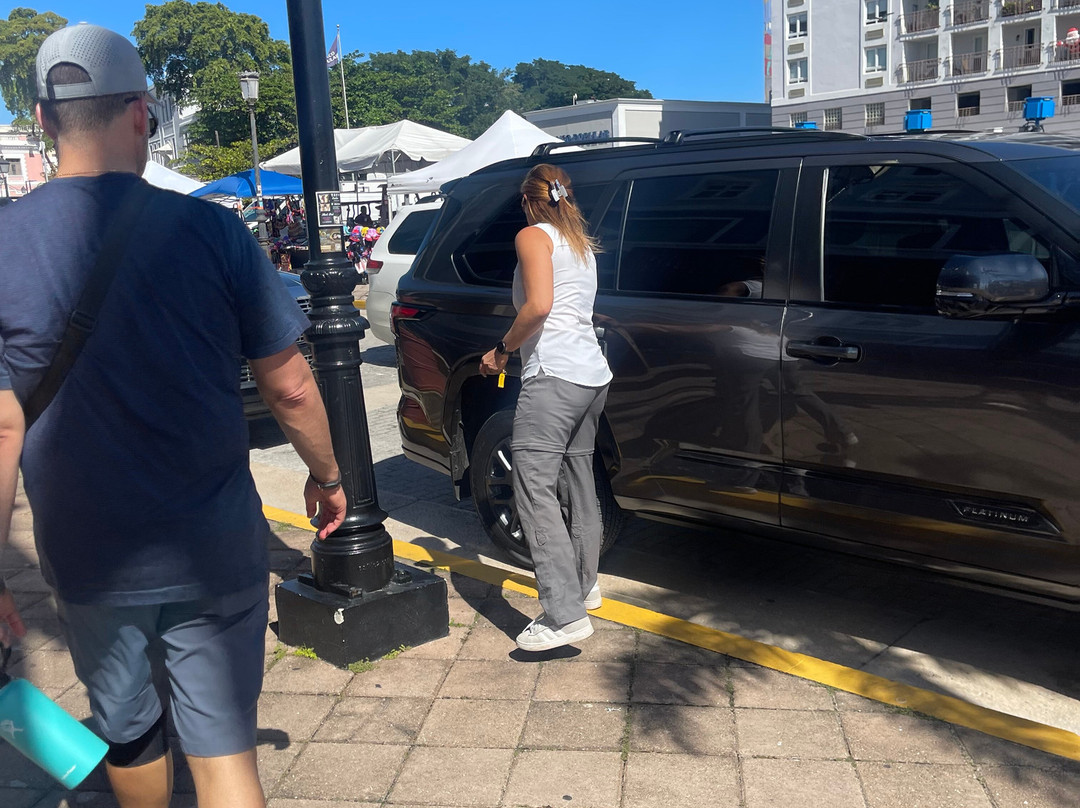 De Tour Con Ali-圣胡安必去景点