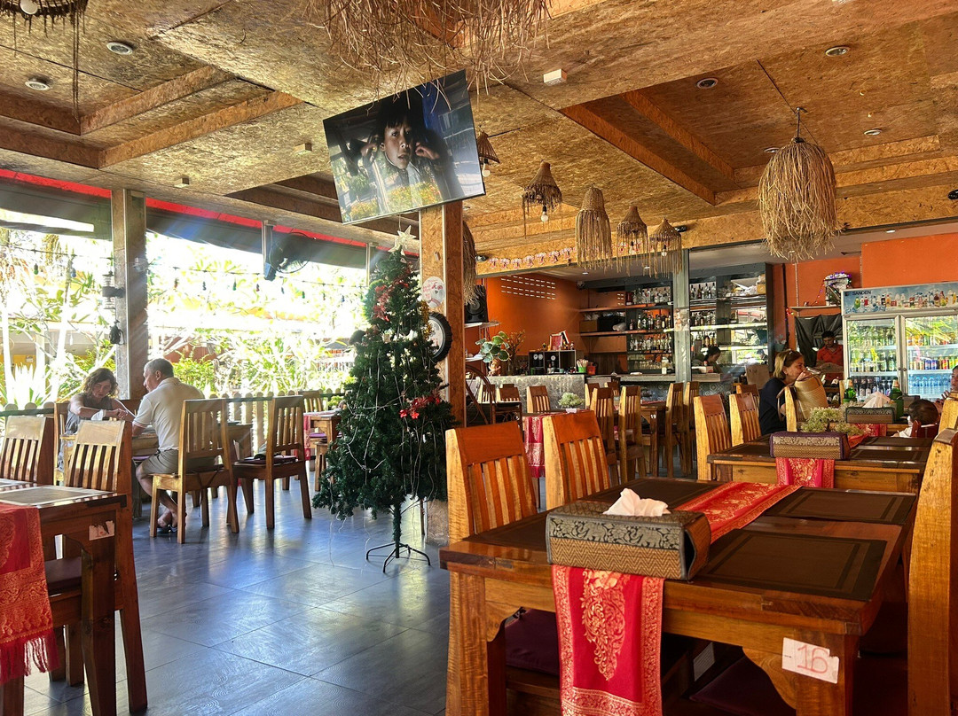 Asian Essence Restaurant And Bar