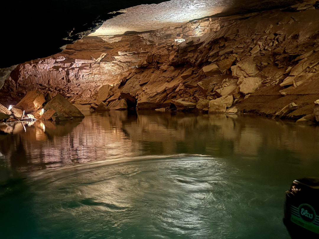 Lost River Cave-鲍灵格林必去景点