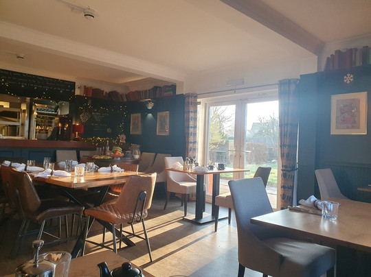 The Pear Tree Inn主图