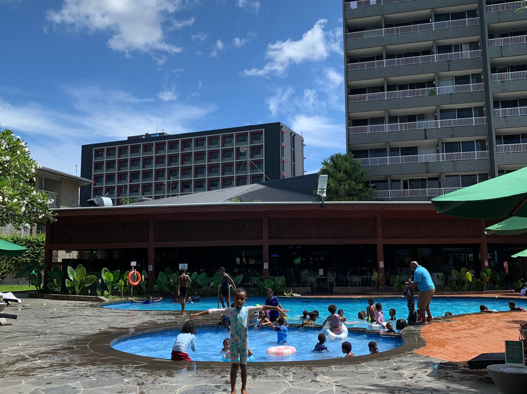 穆尔斯比港假日酒店主图