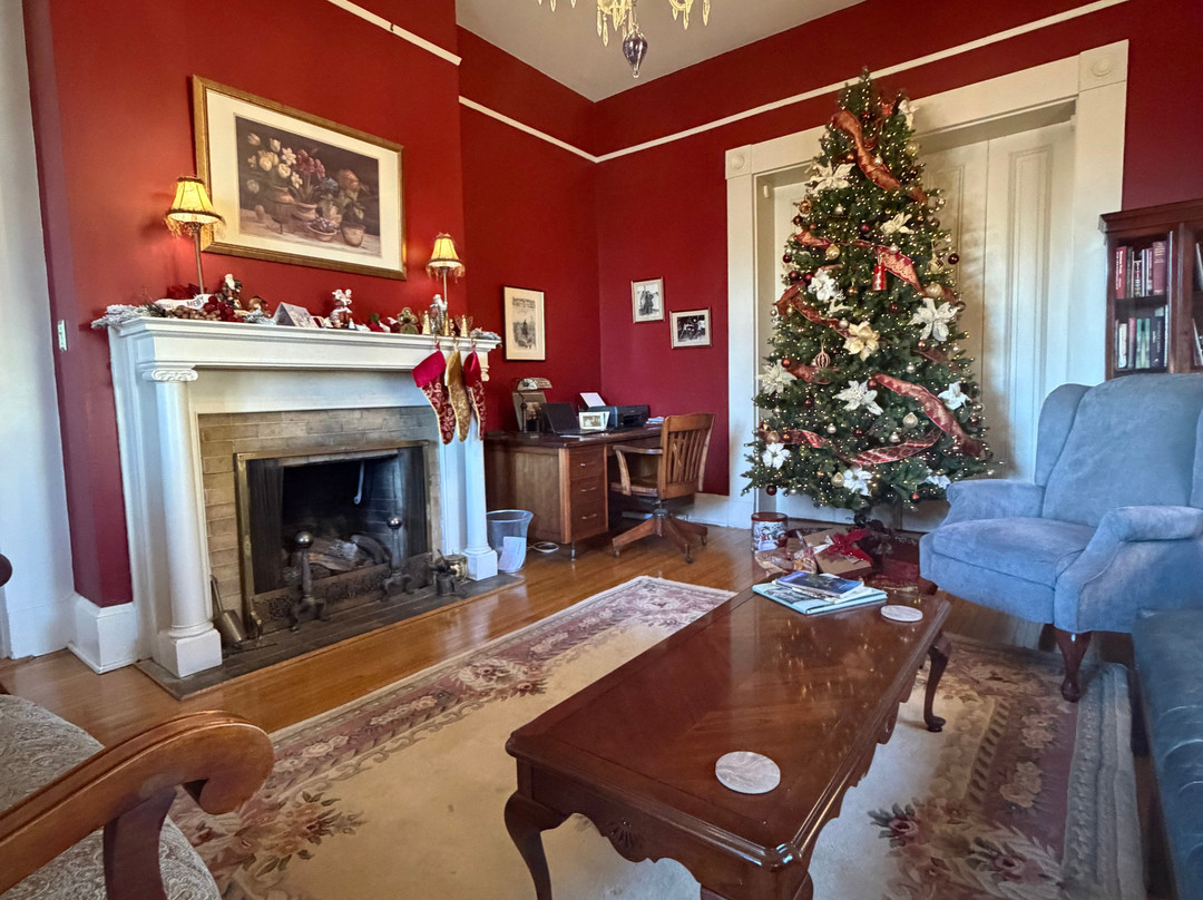 Carriage Inn Bed and Breakfast主图