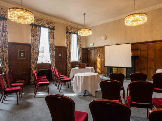 库勒登别墅酒店主图