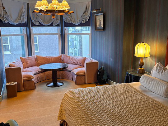 阿德非波特拉什酒店主图