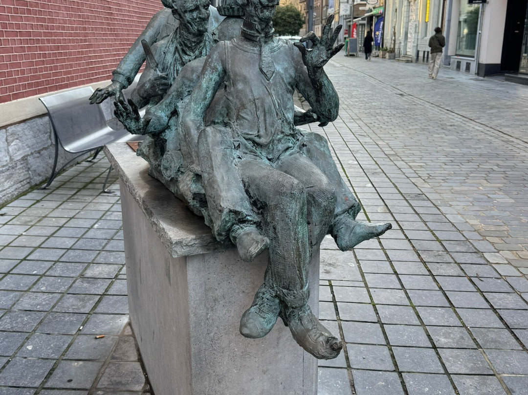 Kaal, Lui, Lekker En Hovaardig-马赛克必去景点