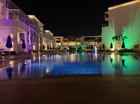 天翁蓝境·成人水疗宫主图