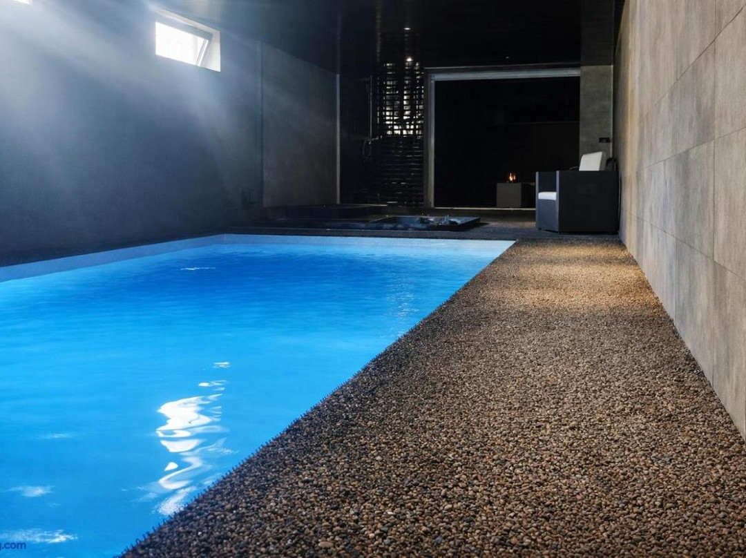 Airplay Suite avec piscine privée piscine