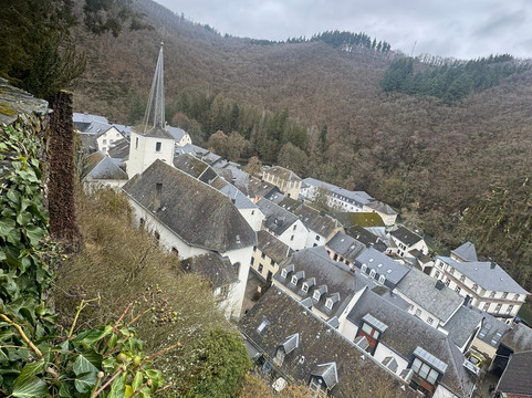 Chateau Esch-sur-Sûre-Esch-sur-Sure必去景点