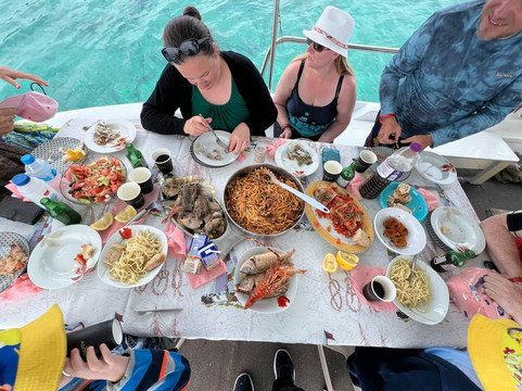 Soulitsa Fishing Tours Zakynthos-扎金索斯镇必去景点