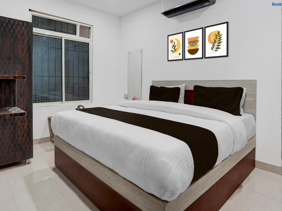 Hotel O by OYO The King Heaven