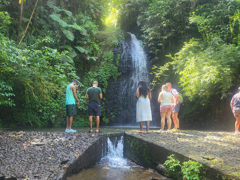 Le SDG - Cascade-Fonds Saint Denis必去景点