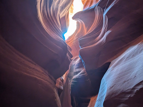 Tse Bighanilini Tours-佩吉必去景点