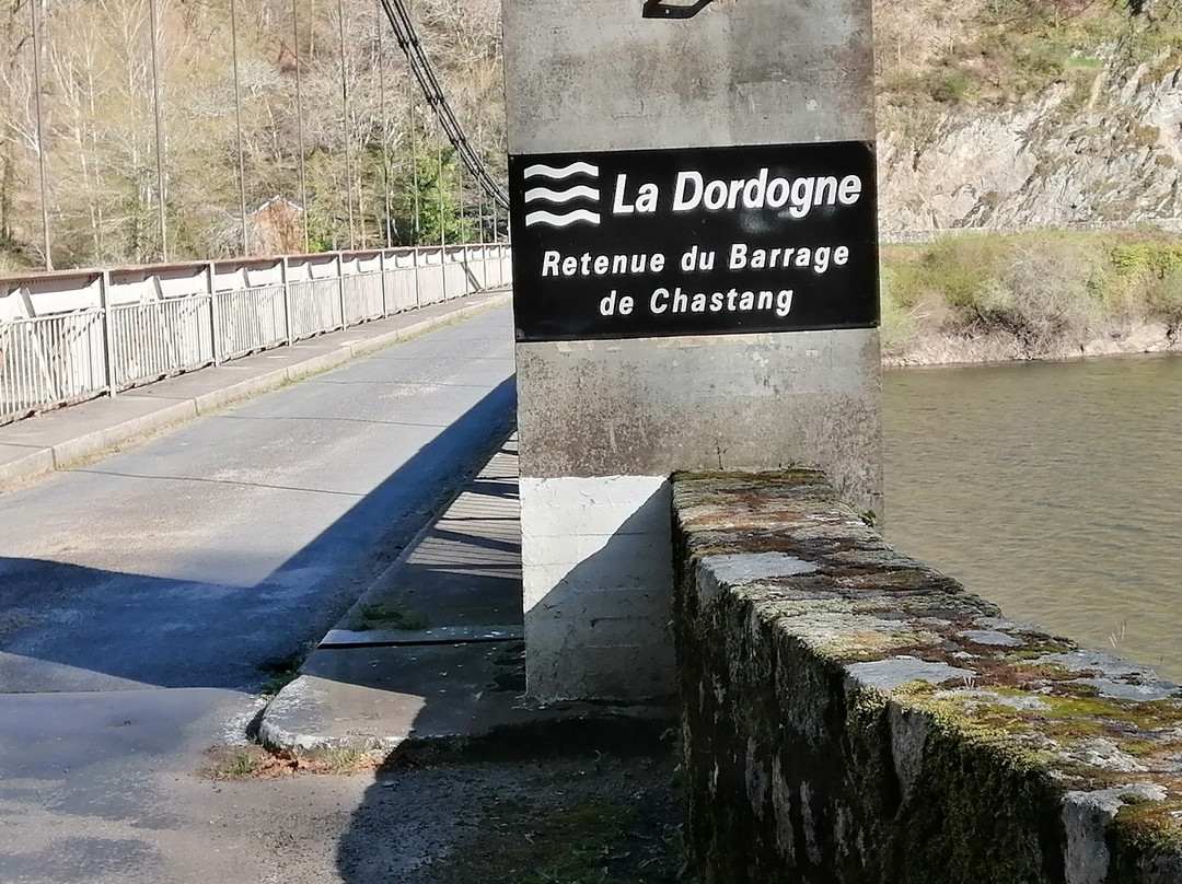 Pont Du Chambon-Auriac必去景点