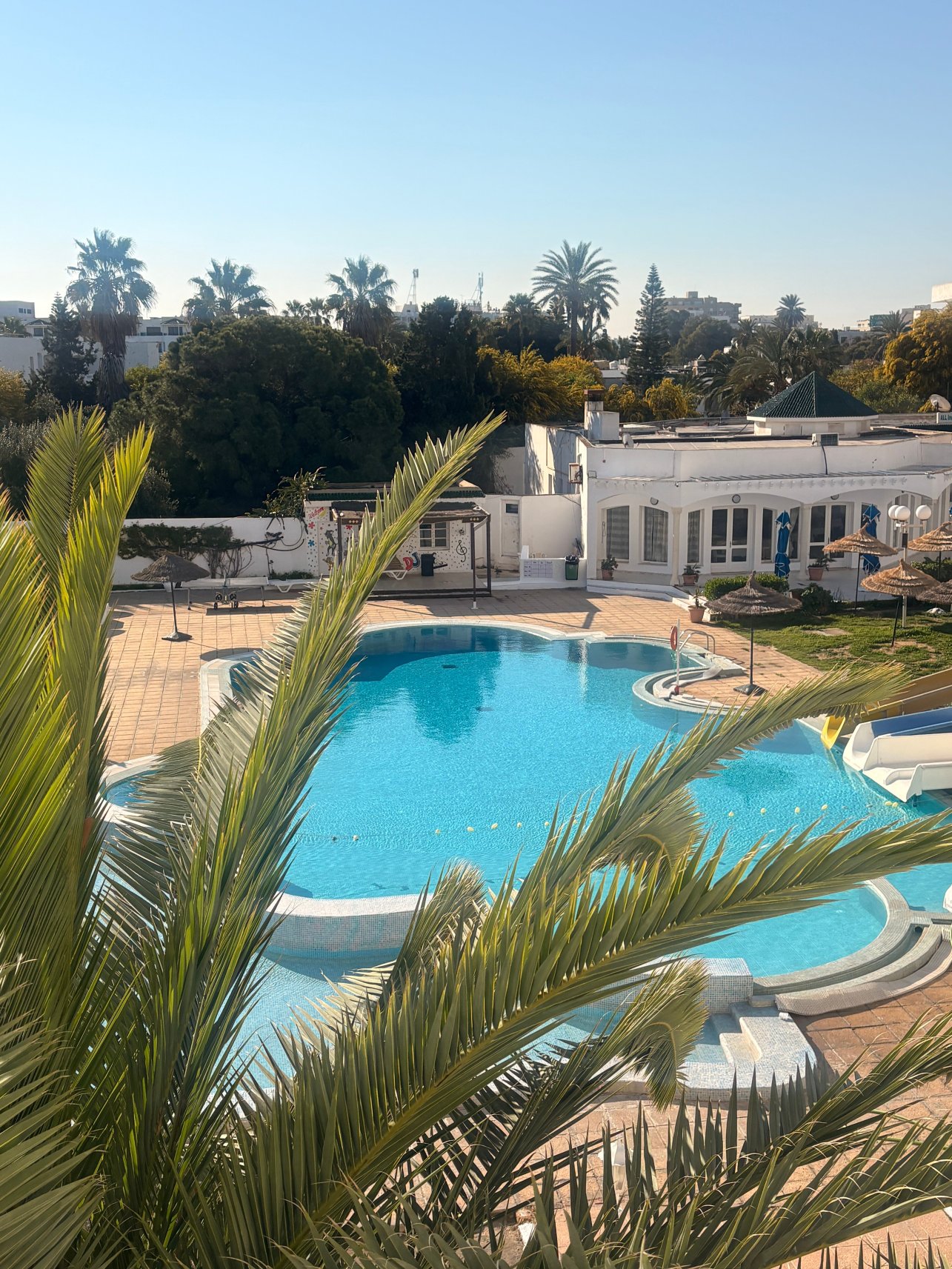 耶尼尼酒店-官方