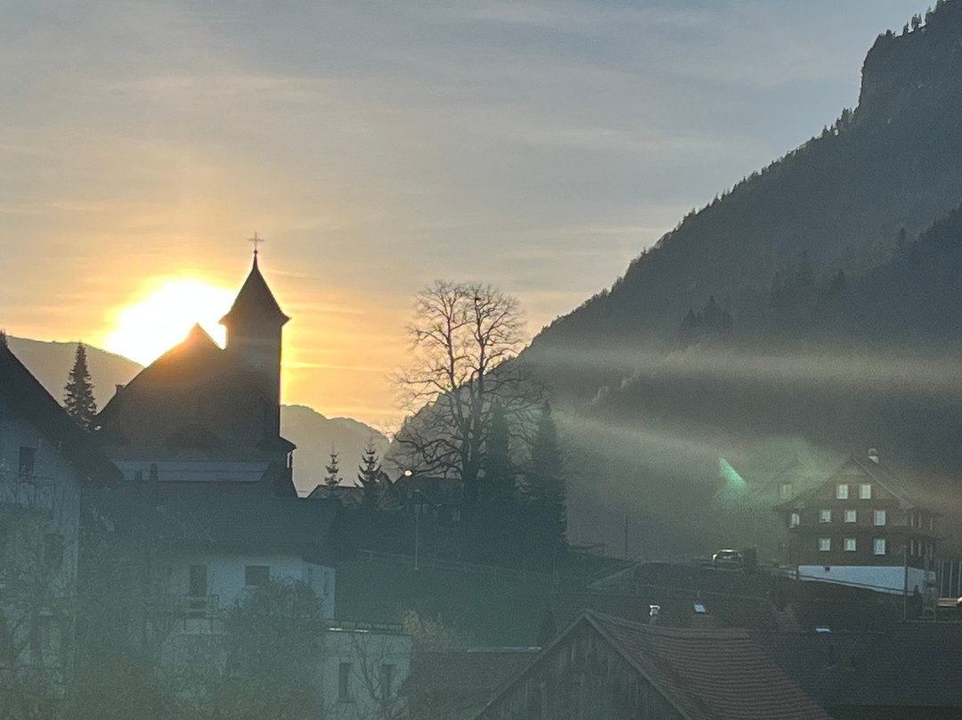 恩格尔酒店主图