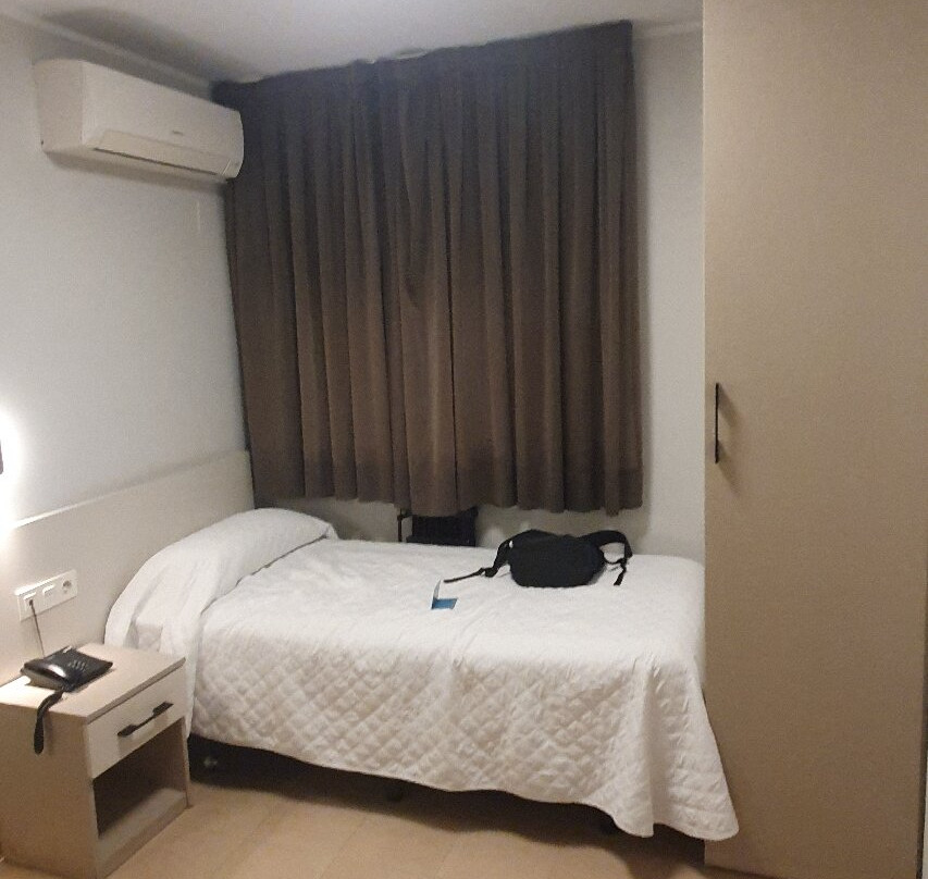 新科隆酒店主图