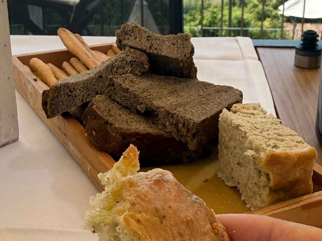 卡诺尼卡迪柯特兰佐酒店主图
