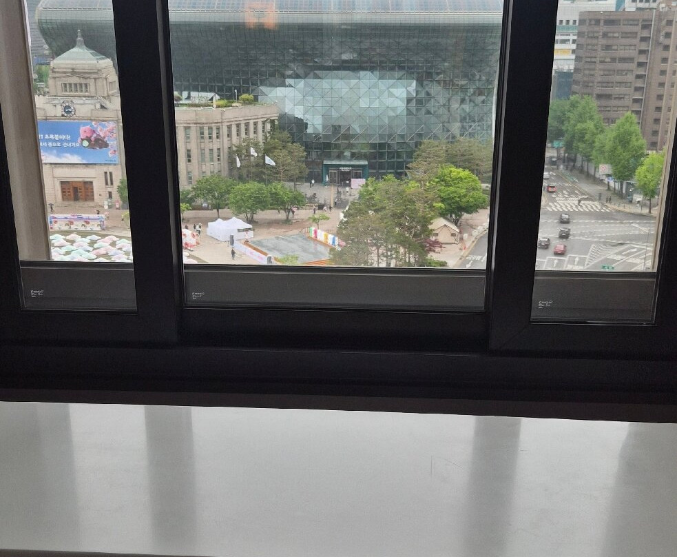 首尔广场傲途格精选酒店主图